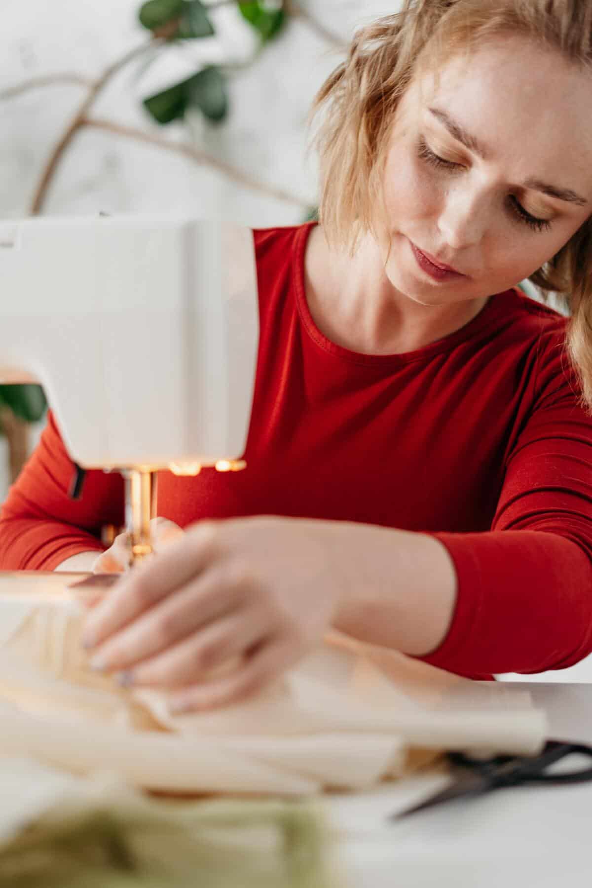 Wholesale bamboo viscose pajamas for women, showcasing eco-friendly, soft, breathable sleepwear ideal for sustainable B2B fashion retailers.